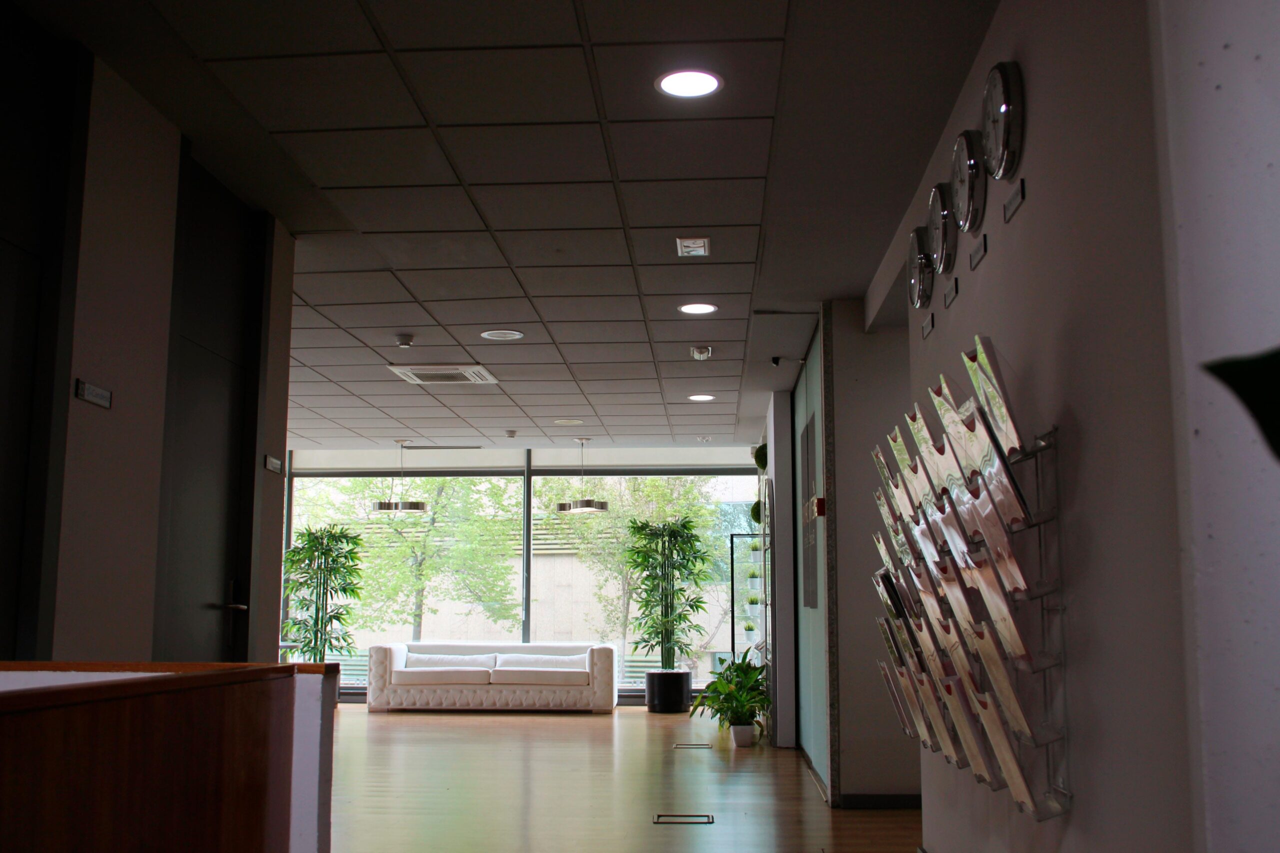 M12 edit photo Una red de servicios "business friendly"