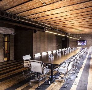 SALA GAUDI NBC PORTAL 300 215 294 photo Portal del ngel