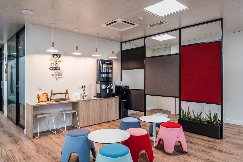 DSC08356 HDR photo QUÈ T'OFERIM A NETWORKIA?