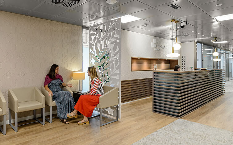 El espacio fundamental en la satisfacci n de trabajo photo Diagonal